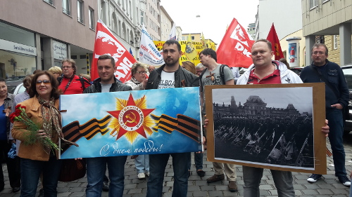 Befreiungsdemonstration in Augsburg